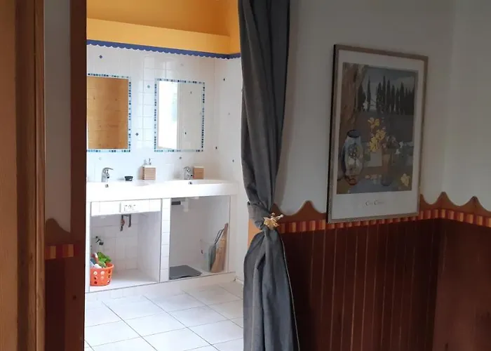 Le Jardin De Lumiere Fleuri 住宿加早餐酒店 Pontchâteau